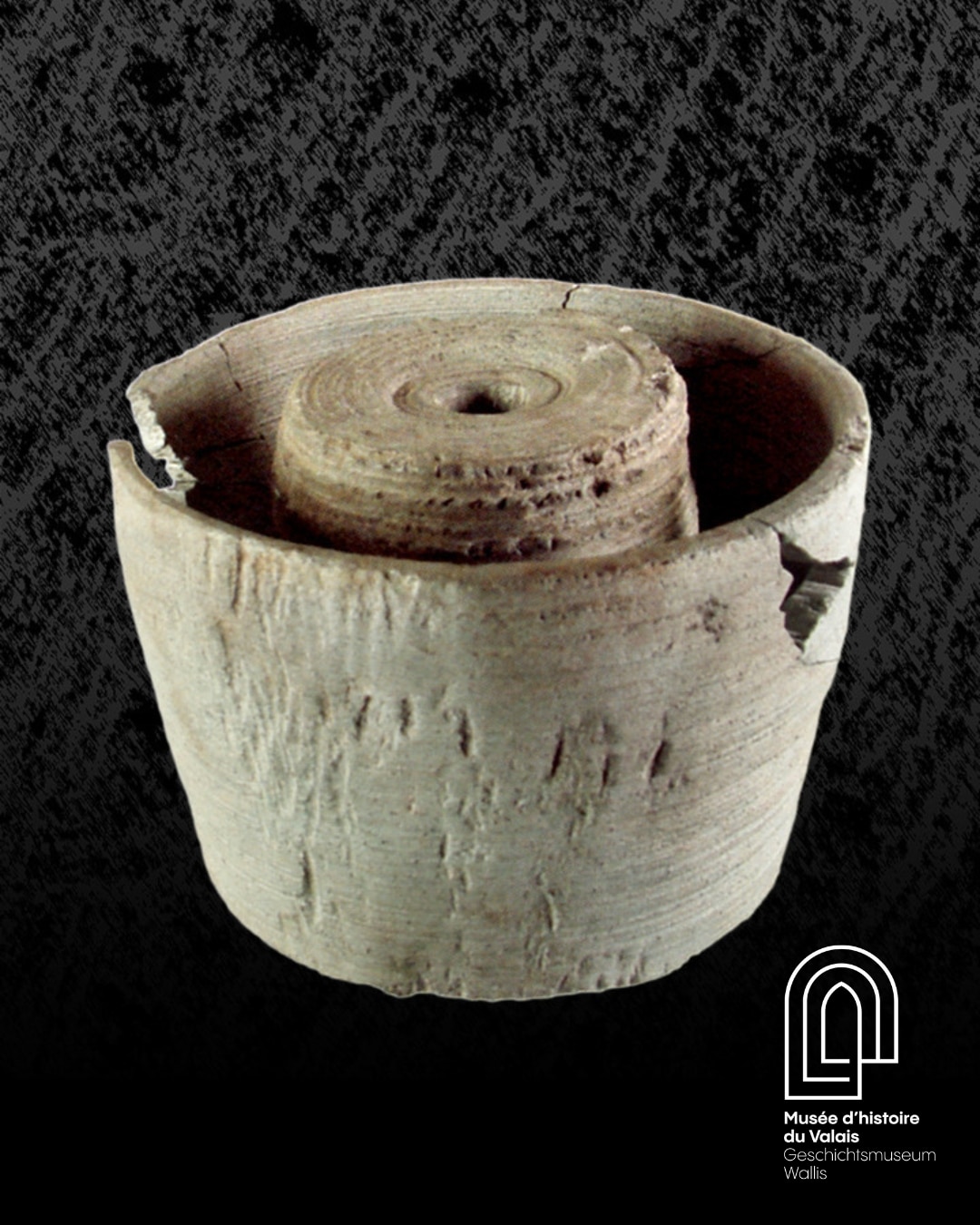 Pot en pierre ollaire